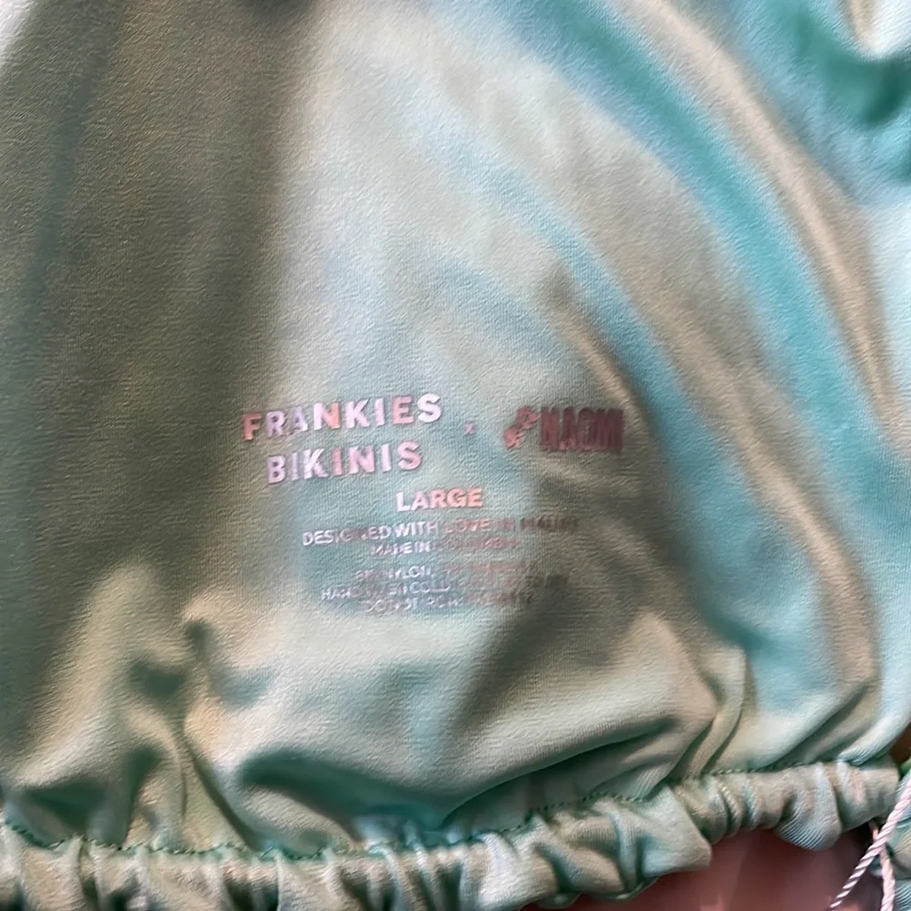 Frankie’s Bikini’s Bash Naomi Top — NWT!